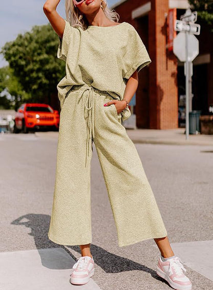 Women's Textured Loose Fit T Shirt and Drawstring Pants Casual Set