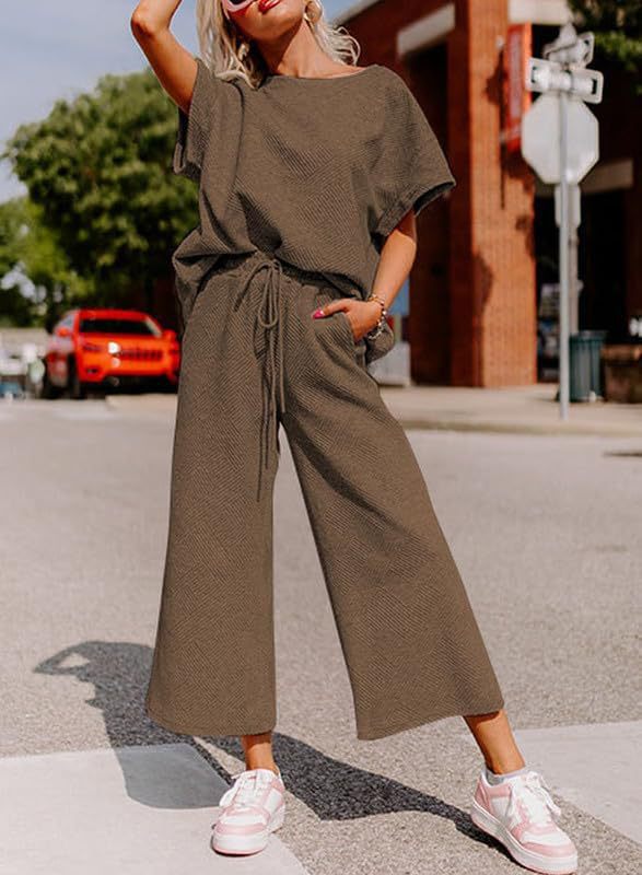 Women's Textured Loose Fit T Shirt and Drawstring Pants Casual Set