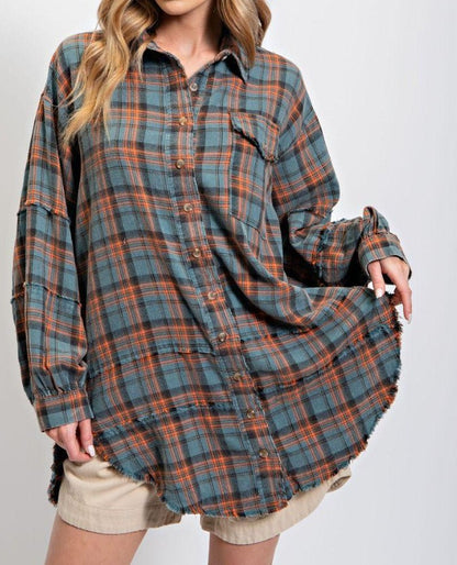 Women's Seams Raw Edge Washed Oversized Shirt Jacket with Pockets
