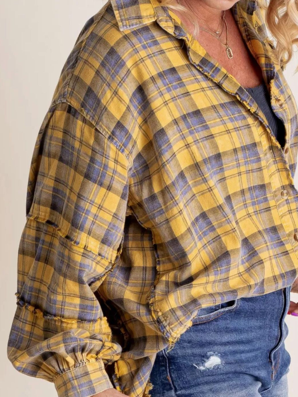 Women's Seams Raw Edge Washed Oversized Shirt Jacket with Pockets
