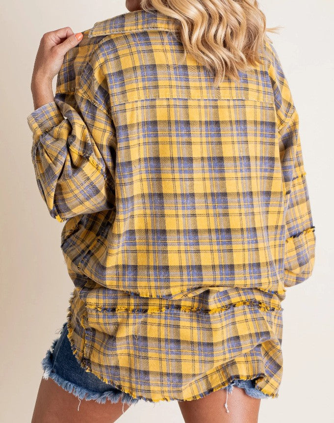 Women's Seams Raw Edge Washed Oversized Shirt Jacket with Pockets